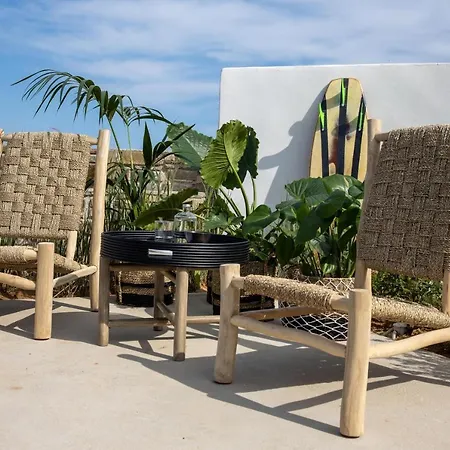 Seesoo Paros Beachfront Luxury Hideaway (Adults Only) 4* Pounda