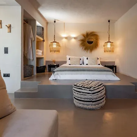 Seesoo Paros Beachfront Luxury Hideaway (Adults Only) Hotel 4*