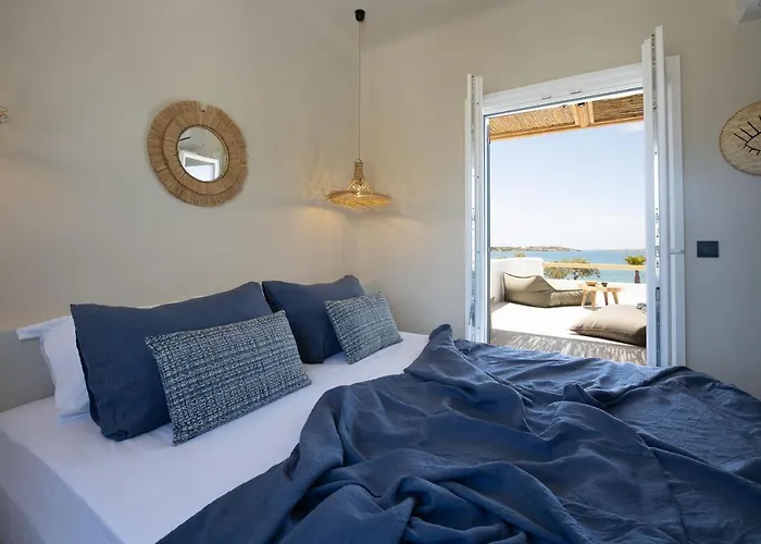 Seesoo Paros Beachfront Luxury Hideaway (adults Only) 4*