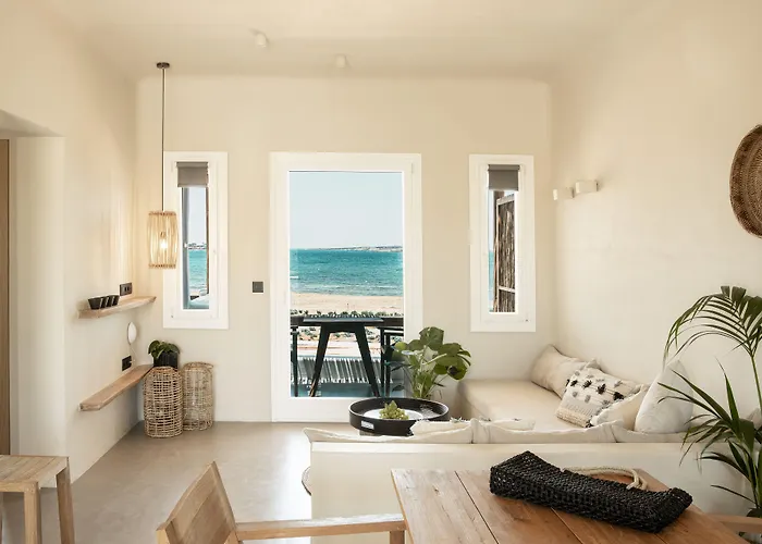 Seesoo Paros Beachfront Luxury Hideaway (adults Only) Pounda