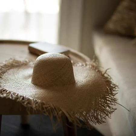 Seesoo Paros Beachfront Luxury Hideaway (Adults Only) 4*