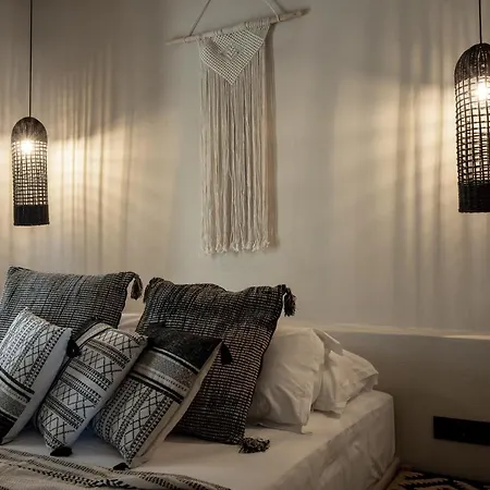 Ξενοδοχείο Seesoo Paros Beachfront Luxury Hideaway (adults Only) Πούντα