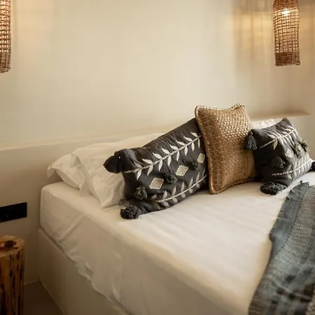 Seesoo Paros Beachfront Luxury Hideaway (Adults Only) 4* Pounda