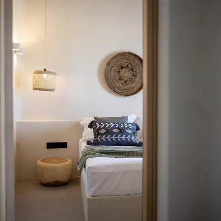 Ξενοδοχείο Seesoo Paros Beachfront Luxury Hideaway (adults Only)